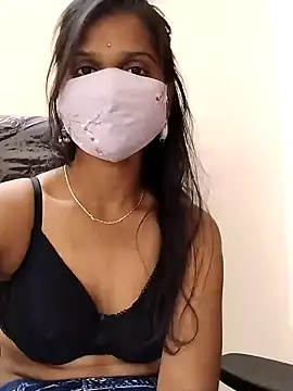 Snapshot of Triveni-Lovely chatting on December 24, 10:22 am Triveni-Lovely online show from December 24, 10:22 am