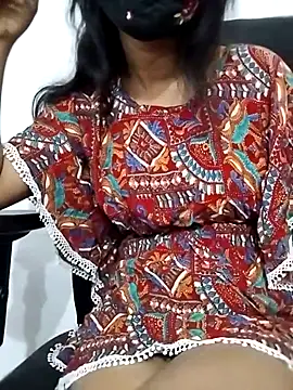 Snapshot of Triveni-Lovely chatting on November 25, 7:41 am Triveni-Lovely online show from November 25, 7:41 am