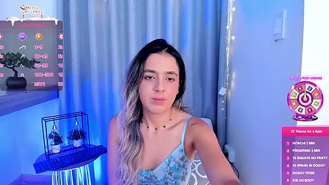 Lucyortiz  online show from December 30, 6:38 pm