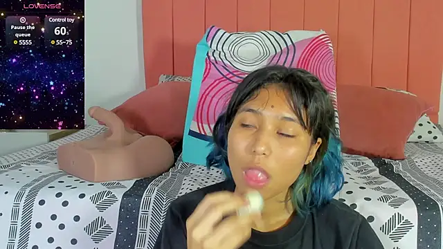 satsu u online show from February 3, 7:42 pm