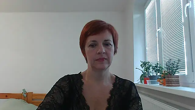 LoraLoraMay online show from September 16, 12:50 pm