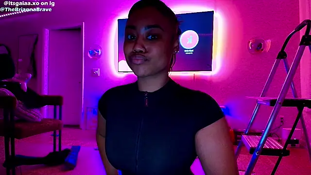 BriannaBrave online show from March 20, 1:32 am