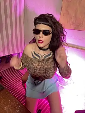 OniricFemme online show from March 19, 9:02 am