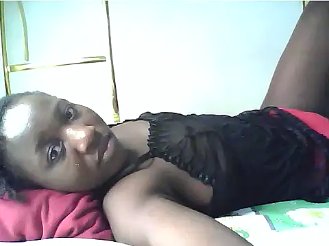 Snapshot of Adaline-Paris chatting on June 24, 10:09 pm Adaline-Paris online show from June 24, 10:09 pm