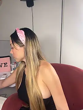 nakary00 online show from November 13, 12:09 am