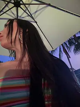 Snapshot of loly-yandere chatting on February 26, 11:26 pm loly-yandere online show from February 26, 11:26 pm