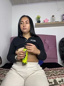 luna asss online show from January 22, 3:40 pm