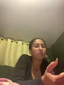 Snapshot of luna_asss chatting on May 8, 3:34 am luna asss online show from May 8, 3:34 am