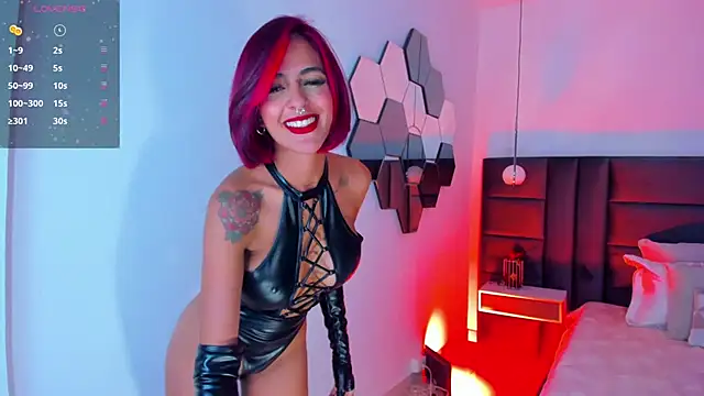 VictoriaMilan  online show from March 19, 12:04 am