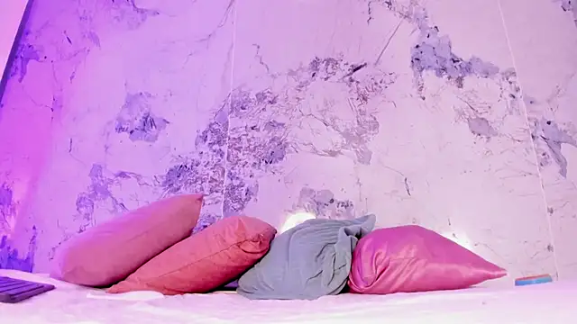 Snapshot of Kim_Baker1 chatting on September 30, 7:41 pm Kim Baker1 online show from September 30, 7:41 pm