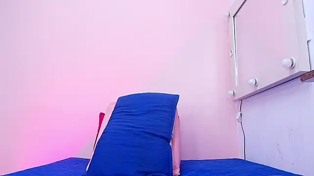 kendal rossi online show from September 27, 11:59 am