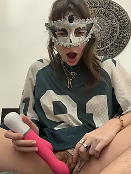 Snapshot of lyafoot chatting on February 6, 9:07 pm lyafoot online show from February 6, 9:07 pm