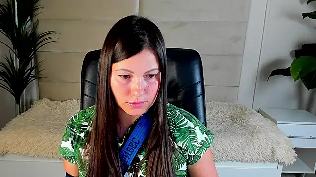 Dana  dom online show from November 9, 1:09 pm