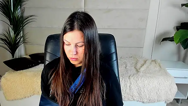 Dana  dom online show from November 17, 12:38 am