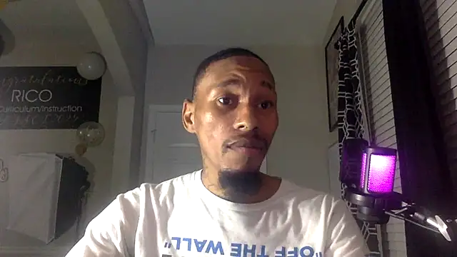 KingDerRico online show from January 18, 1:09 am