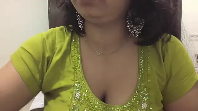 Gulaboo bhabi online show from March 15, 10:00 pm