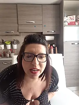 carolyne2023 online show from March 15, 7:47 am