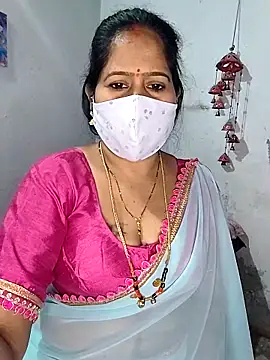Snapshot of Rani_Darling_99 chatting on November 19, 4:07 pm Rani Darling 99 online show from November 19, 4:07 pm