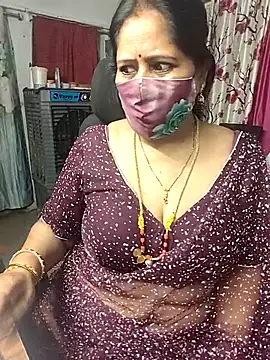Rani Darling 99 online show from July 7, 7:40 pm