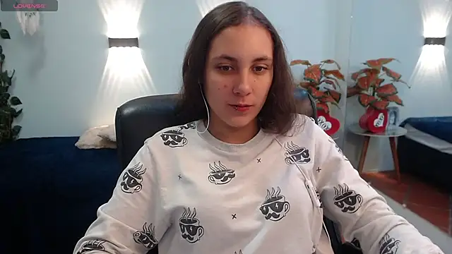 Snapshot of xlunna chatting on October 18, 2:29 pm xlunna online show from October 18, 2:29 pm