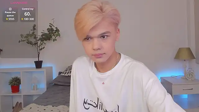 Snapshot of Felix_Rey chatting on January 30, 3:51 pm Felix Rey online show from January 30, 3:51 pm