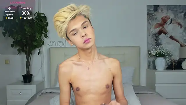 Snapshot of Felix_Rey chatting on March 18, 2:48 pm Felix Rey online show from March 18, 2:48 pm