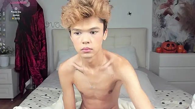 Snapshot of Felix_Rey chatting on October 19, 12:06 pm Felix Rey online show from October 19, 12:06 pm