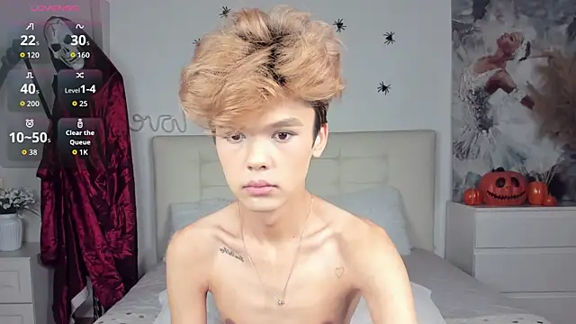 Snapshot of Felix_Rey chatting on October 24, 3:41 pm Felix Rey online show from October 24, 3:41 pm