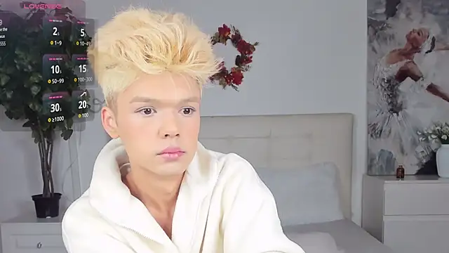 Felix Rey online show from November 29, 6:44 pm