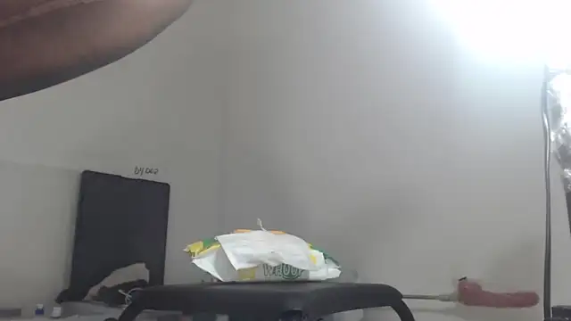 Kitty Mifl online show from March 21, 8:45 pm