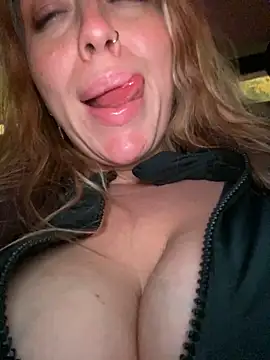 Sweet   Emily online show from January 5, 8:10 pm