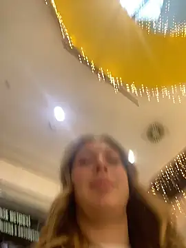 Snapshot of Sweet___Emily chatting on January 19, 1:04 pm Sweet Emily online show from January 19, 1:04 pm