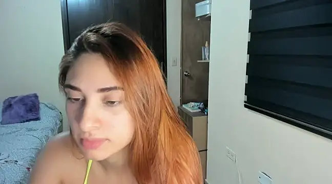 Snapshot of Amy_Walker chatting on February 11, 10:28 pm Amy Walker online show from February 11, 10:28 pm