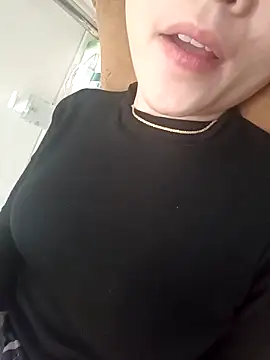 2 sex online show from February 3, 4:21 am