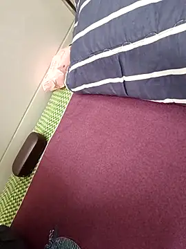2 sex online show from May 5, 4:31 am