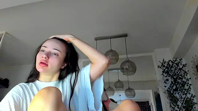 IreneVON online show from February 20, 5:26 am