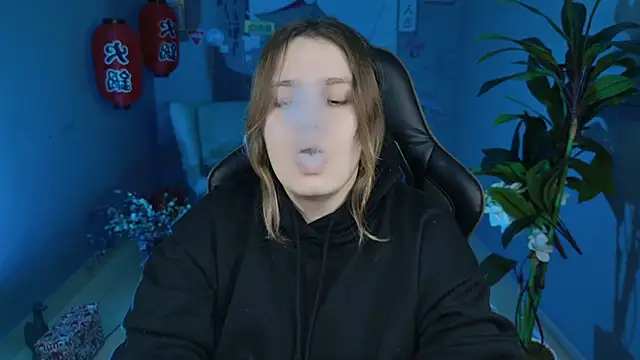 FioraMarmoris online show from December 27, 5:16 pm