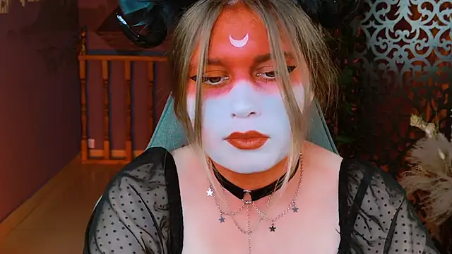 FioraMarmoris online show from January 2, 8:17 am