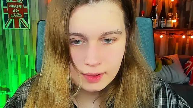 FioraMarmoris online show from January 18, 3:16 pm