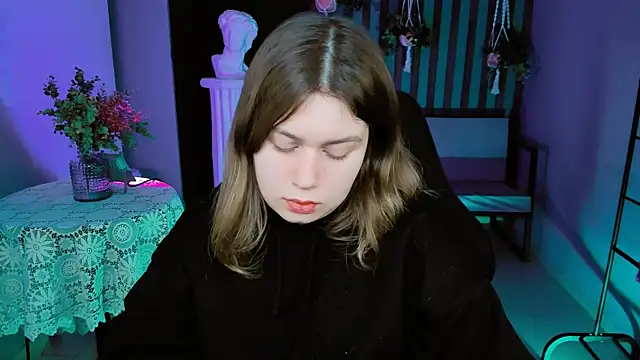 FioraMarmoris online show from January 25, 8:10 am