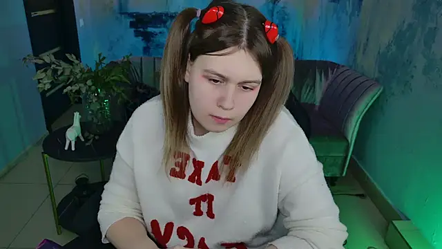 FioraMarmoris online show from February 9, 11:25 am