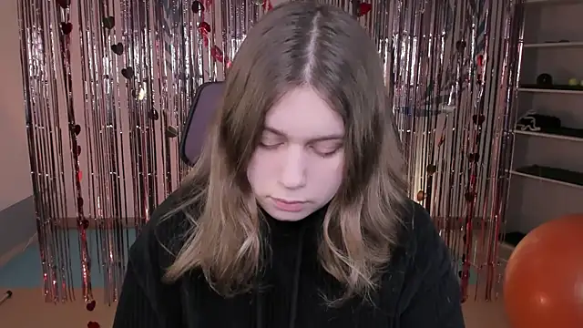 FioraMarmoris online show from March 16, 6:20 am