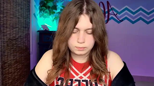 FioraMarmoris online show from September 25, 2:10 pm