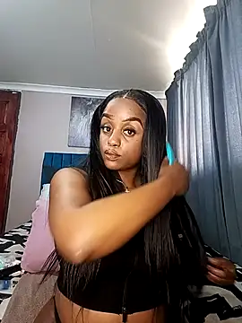 Queen-Chocolate online show from October 23, 5:07 am