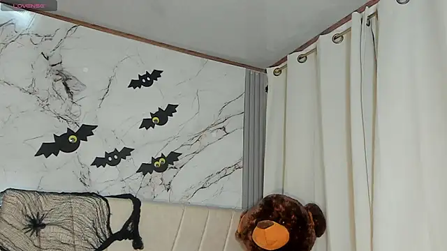 Snapshot of angeli_sexi chatting on October 22, 12:55 am angeli sexi online show from October 22, 12:55 am