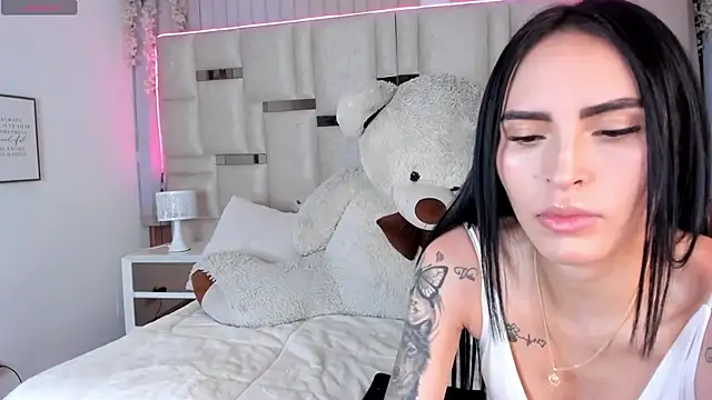 Bella ev online show from May 10, 4:06 am