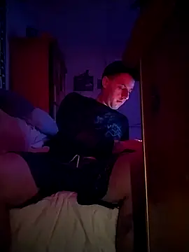 thatdude9 9 9 online show from December 19, 8:21 am