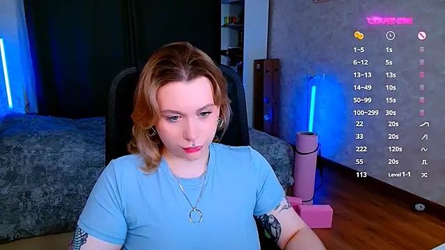 Snapshot of Blueberry-baby chatting on December 7, 9:11 pm Blueberry-baby online show from December 7, 9:11 pm