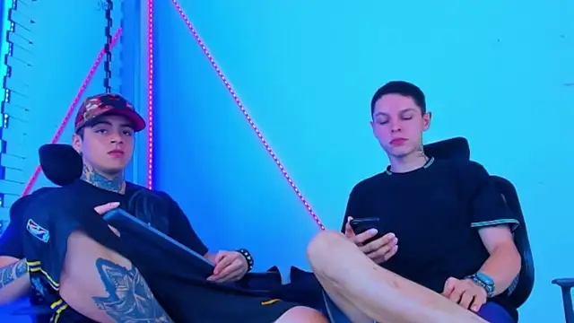 HOT boy2025 online show from October 9, 12:30 am