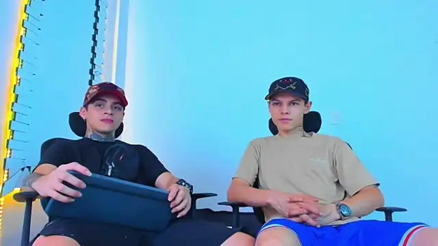 HOT boy2025 online show from December 21, 9:55 pm